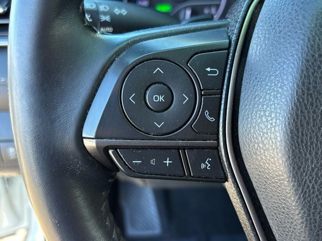 2021 Toyota Camry Hybrid SE