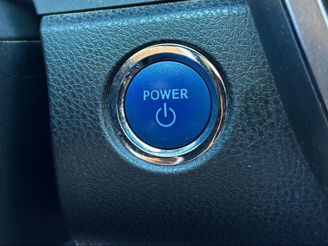 2021 Toyota Camry Hybrid SE