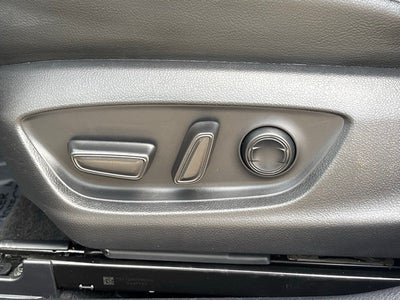 2021 Toyota Camry Hybrid SE