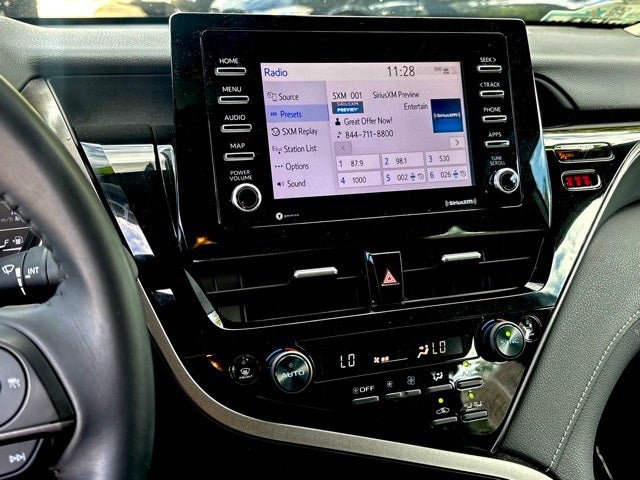 2021 Toyota Camry Hybrid SE