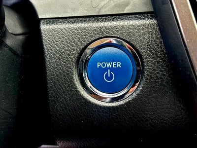 2021 Toyota Camry Hybrid SE