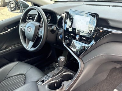 2021 Toyota Camry Hybrid SE