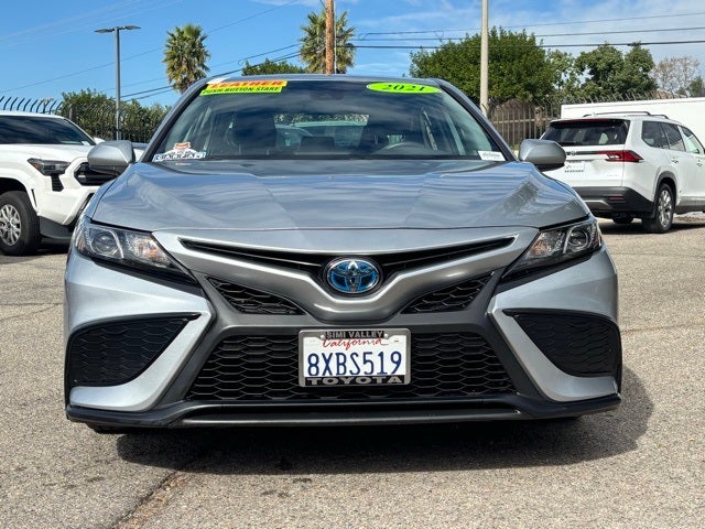 2021 Toyota Camry Hybrid SE