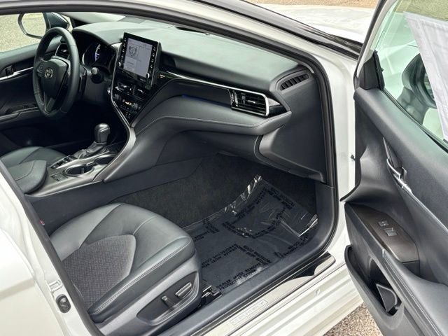 2023 Toyota Camry Hybrid XSE