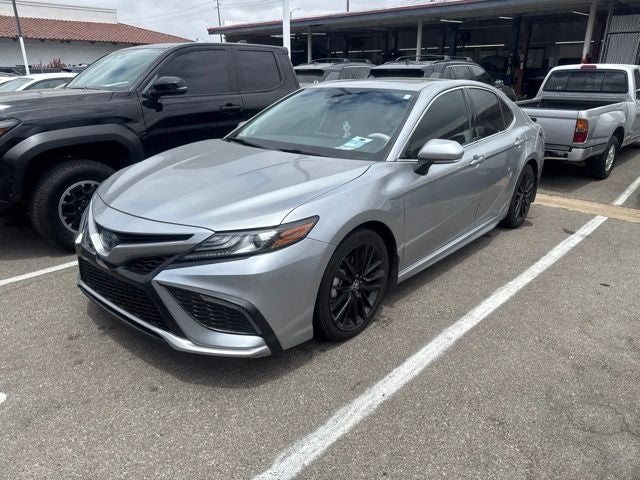 2022 Toyota Camry Hybrid XSE