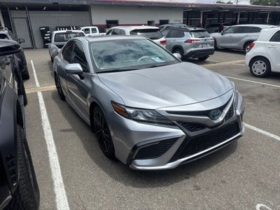 2022 Toyota Camry Hybrid XSE