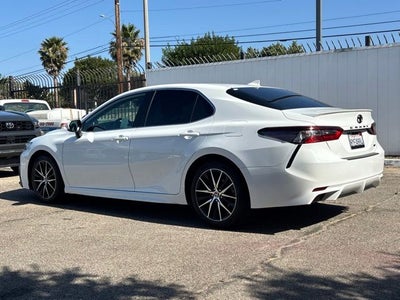 2022 Toyota Camry SE