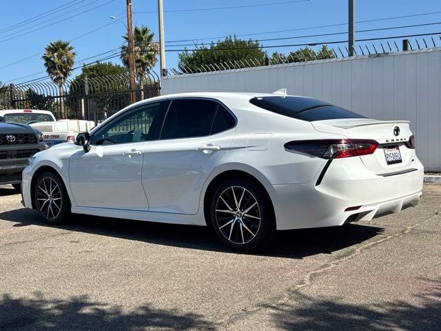 2022 Toyota Camry SE