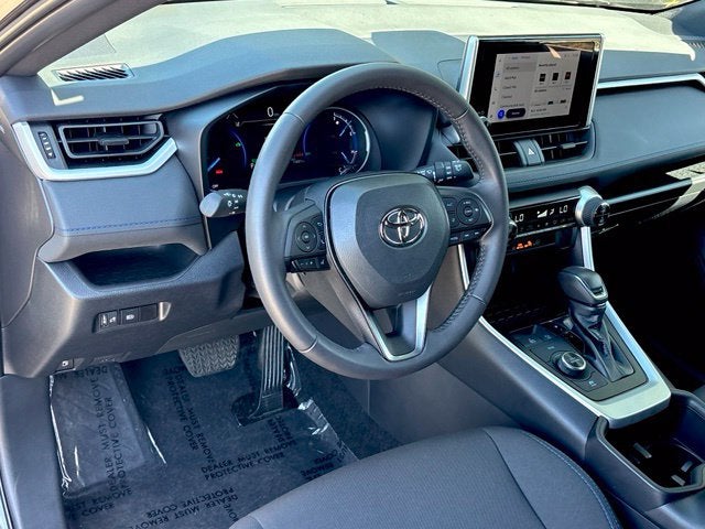 2023 Toyota RAV4 Hybrid SE
