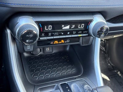 2023 Toyota RAV4 Hybrid SE