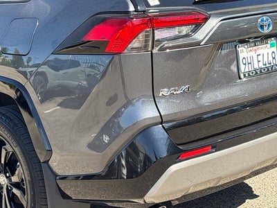 2023 Toyota RAV4 Hybrid SE