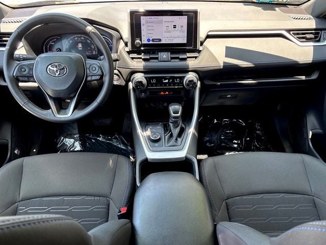 2025 Toyota RAV4 Hybrid SE