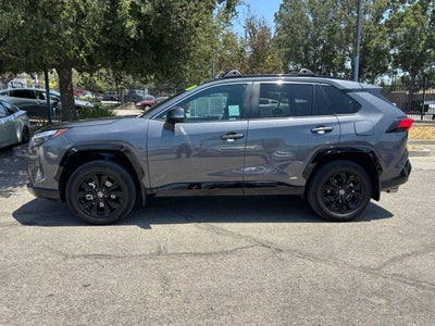 2025 Toyota RAV4 Hybrid SE