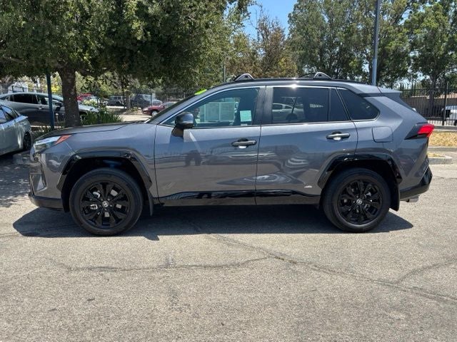 2025 Toyota RAV4 Hybrid SE