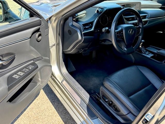 2021 Lexus ES 350