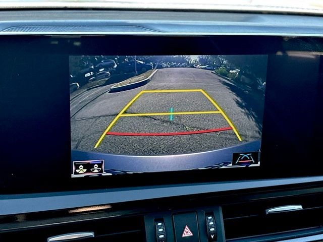 2022 Lexus ES 300h
