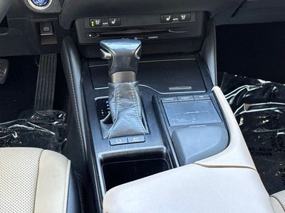 2021 Lexus ES 300h