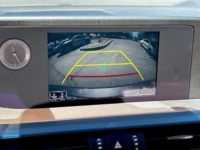 2021 Lexus ES 300h