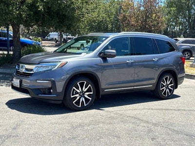 2019 Honda Pilot Touring 8 Passenger