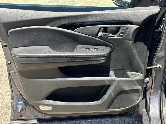 2019 Honda Pilot Touring 8 Passenger