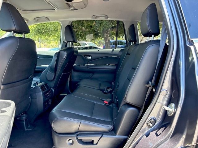 2019 Honda Pilot Touring 8 Passenger