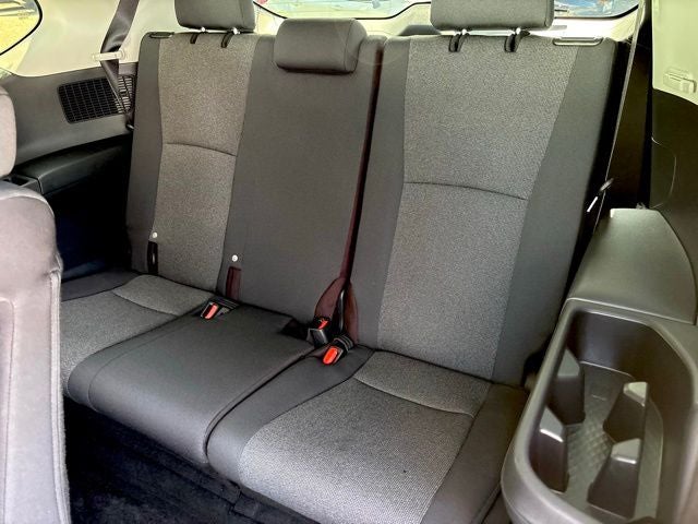 2026 Toyota Grand Highlander LE