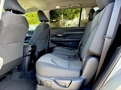 2026 Toyota Grand Highlander LE