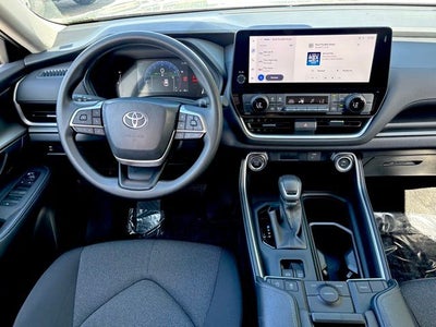 2026 Toyota Grand Highlander LE