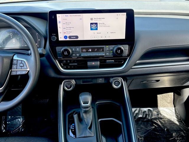 2026 Toyota Grand Highlander LE