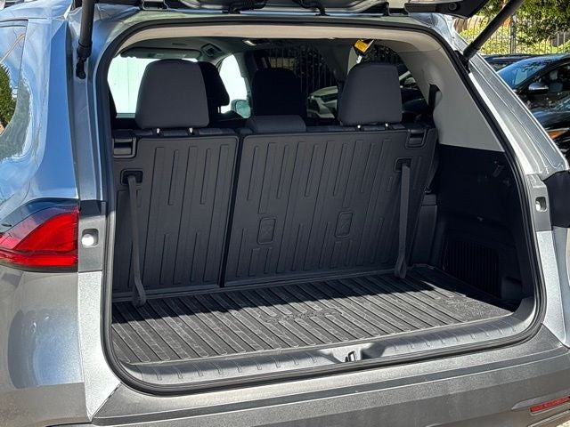 2026 Toyota Grand Highlander LE