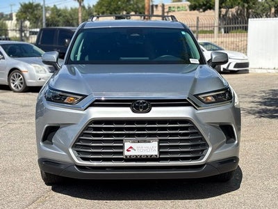 2026 Toyota Grand Highlander LE