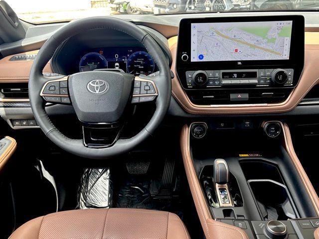 2025 Toyota Grand Highlander Hybrid MAX Platinum