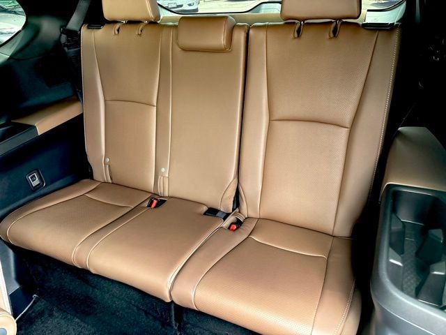 2025 Toyota Grand Highlander Hybrid MAX Platinum