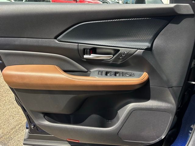 2025 Toyota Grand Highlander Hybrid MAX Platinum