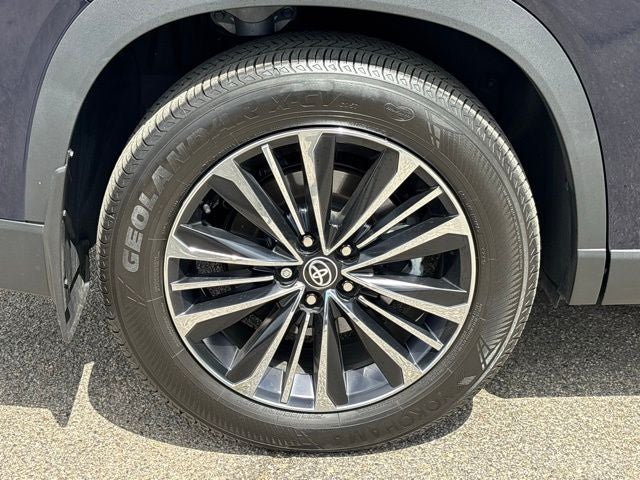 2025 Toyota Grand Highlander Hybrid MAX Platinum