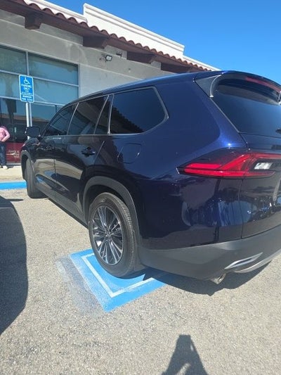 2025 Toyota Grand Highlander Hybrid MAX Platinum