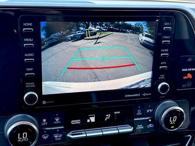 2022 Toyota Highlander Hybrid LE