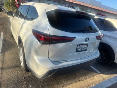 2022 Toyota Highlander Hybrid LE