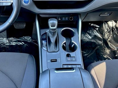 2022 Toyota Highlander Hybrid LE