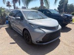 2025 Toyota Sienna Woodland Edition