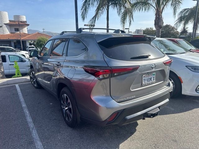 2025 Toyota Highlander Hybrid XLE