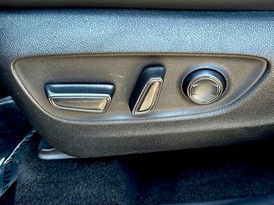 2025 Toyota Highlander Hybrid XLE