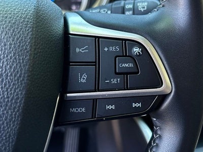 2025 Toyota Highlander Hybrid XLE