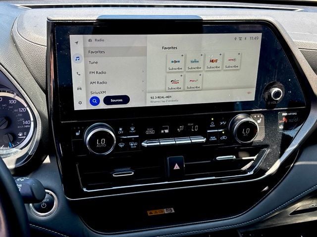 2025 Toyota Highlander Hybrid XLE