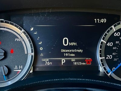 2025 Toyota Highlander Hybrid XLE