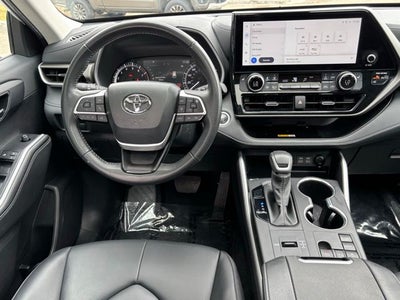 2024 Toyota Highlander XLE