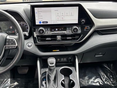 2024 Toyota Highlander XLE