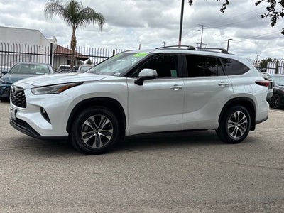 2024 Toyota Highlander XLE