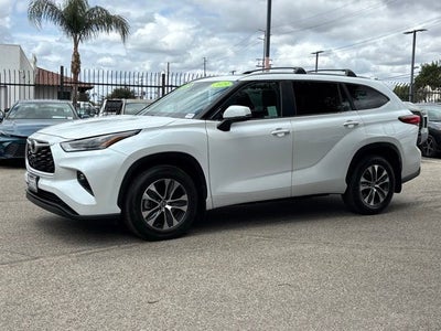 2023 Toyota Highlander XLE