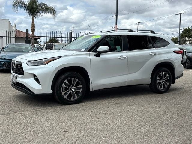2023 Toyota Highlander XLE